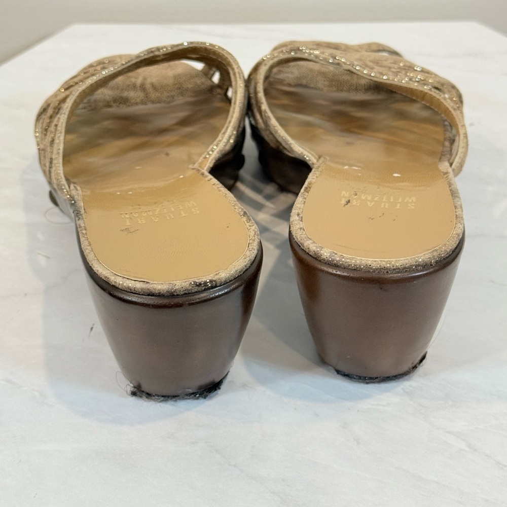🔥Stuart Weitzman  Gold Wedge Sandals Size 6.5 EUC🔥 - Picture 3 of 4